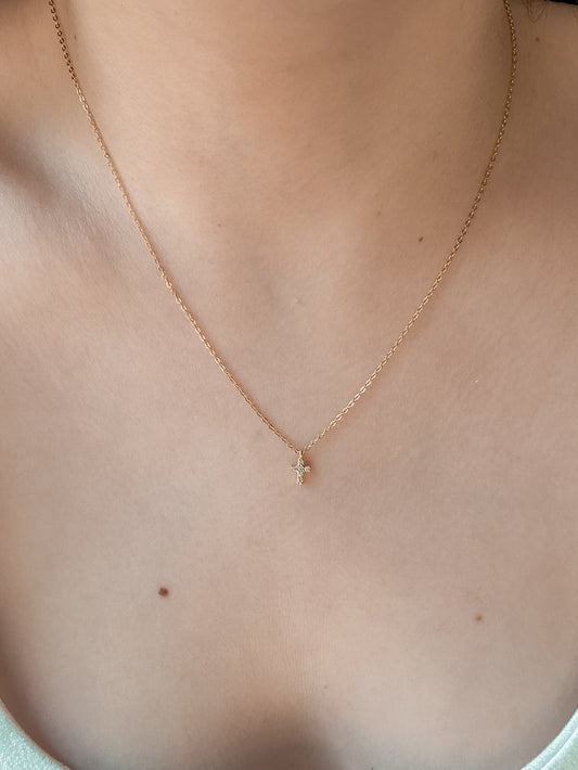 Mini cross necklace
